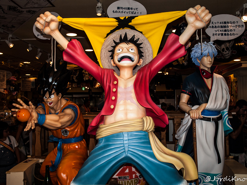 Figuras a tamaño real en Shonen Jump Shop, Tokyo Dome City